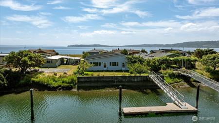 2169 Mariner Beach