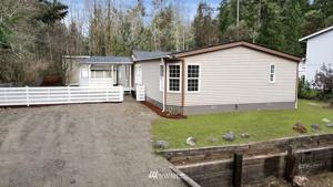 1920 Lake SW