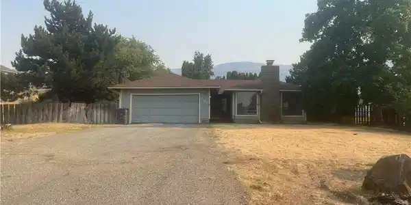 3060 Flamingo