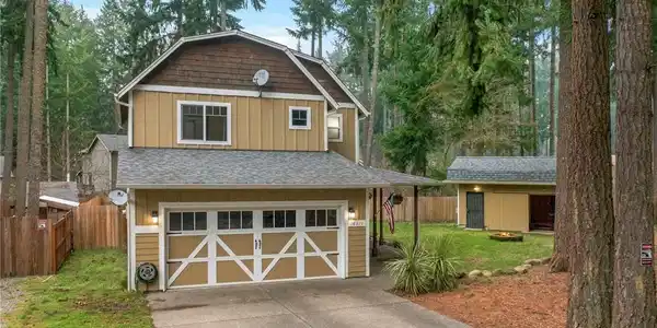 18311 Avonwood SE