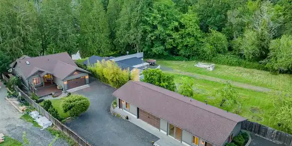 19409 Whiteman Cove SW
