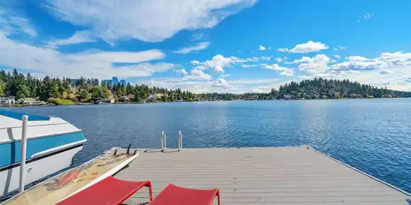 450 Overlake E