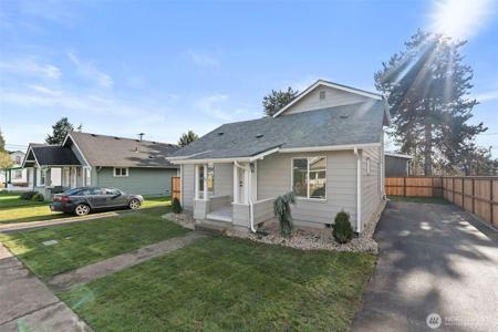 1110 Walnut