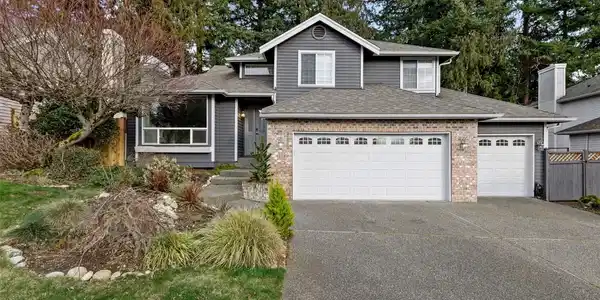 25600 Lake Wilderness Country Club SE