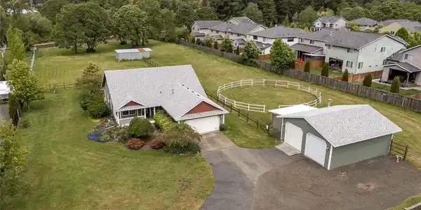 8226 Mullen SE