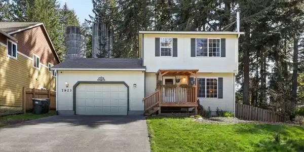 7923 Incline Ct SE