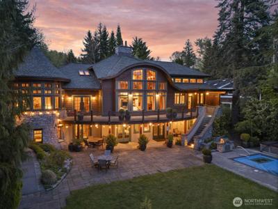 2141 Northshore