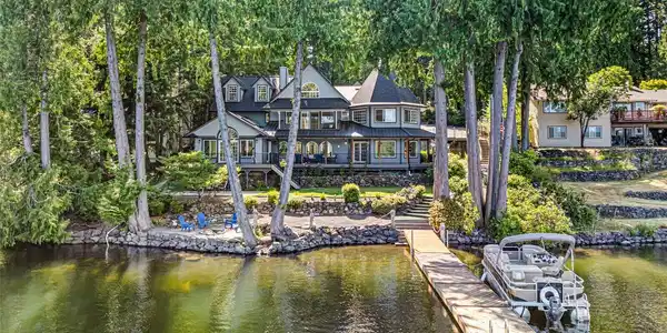 270 Panther Lake