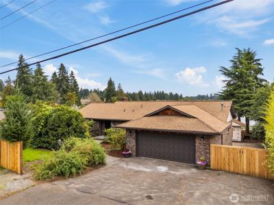 7007 Mullen SE