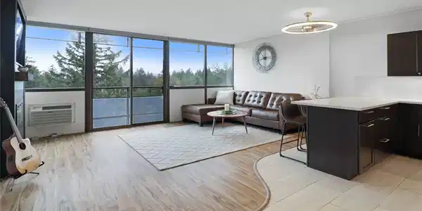 1910 Evergreen Park SW