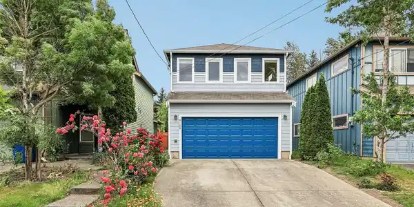 8128 Wolcott S