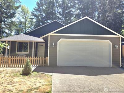 22213 Clear Lake SE