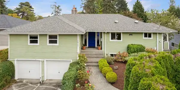 16742 45th NE