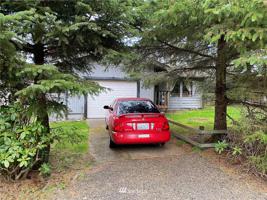 656 Sollecks Avenue SE