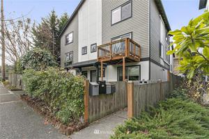 6557 34th Avenue SW
