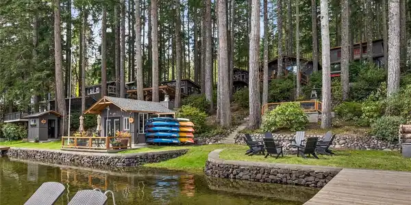 5540 & 5550 Mason Lake W