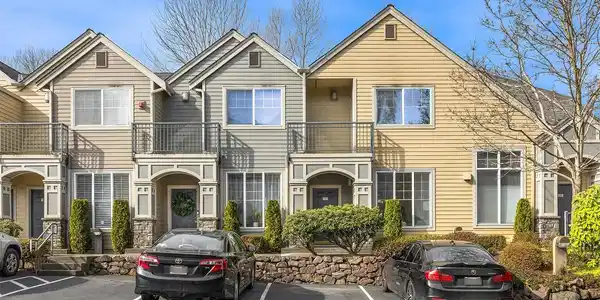 9231 122nd NE