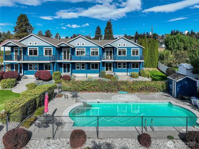 744 Wapato Way