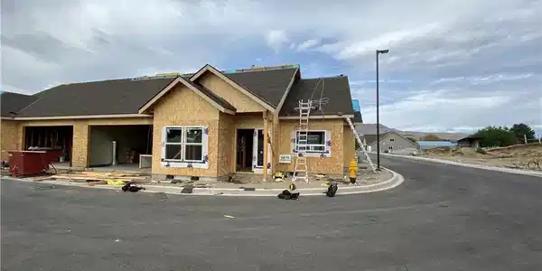 207 Solomon Loop