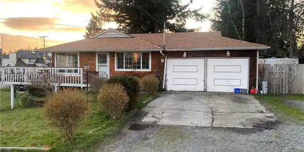 26921 40th S