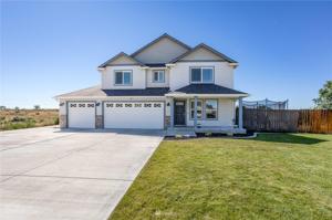 552 Glenmoor