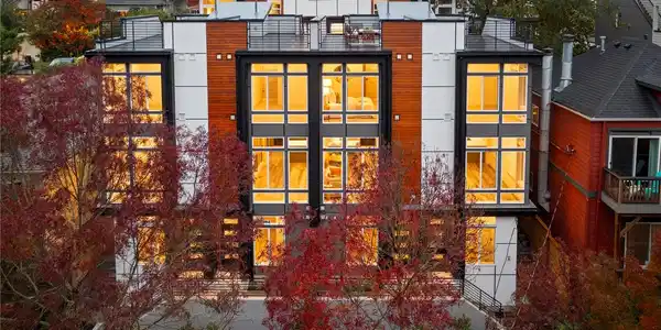 918 B 35th