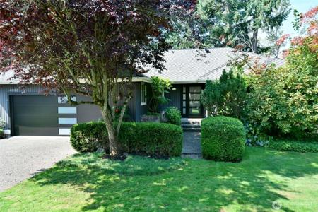 4017 239th SE