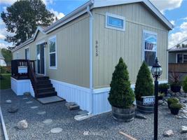 5615 113th E
