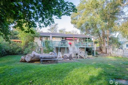2597 Elgin Rd