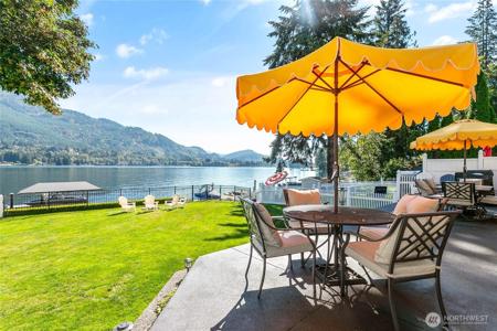 562 Lake Samish
