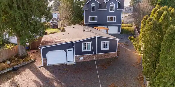 4931 Vista E