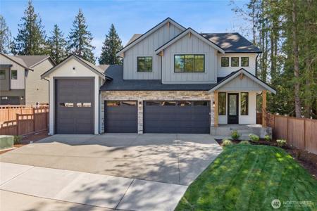 21004 67th E