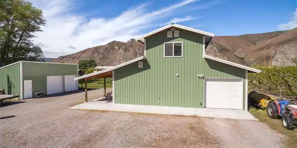 4910 Cascade