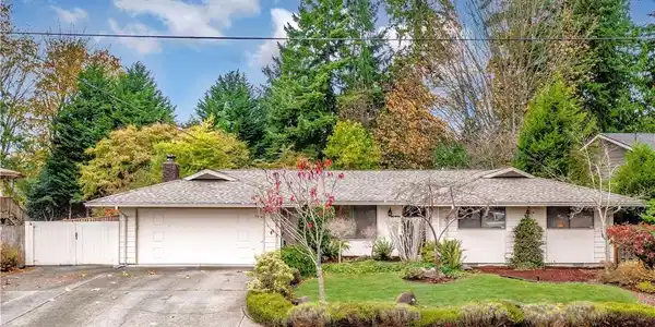11028 24th SE
