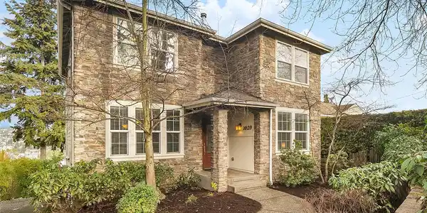 1020 Ruffner