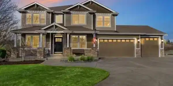 21603 31st E