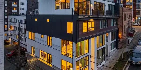 759 Hayes