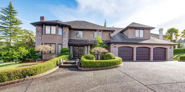 19304 4th SW