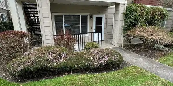 2185 Hammond