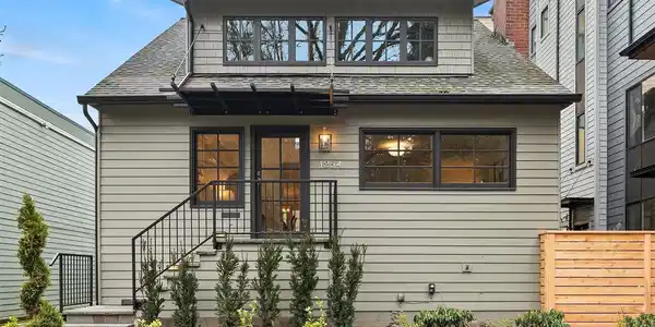 1254 15th E