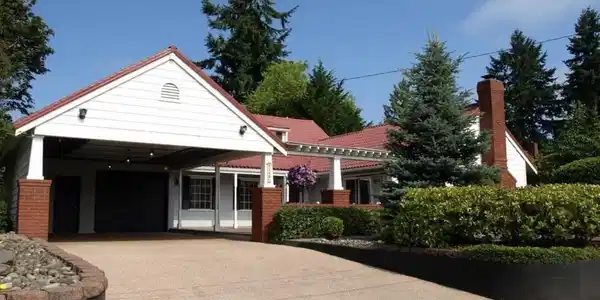 3243 Capitol Blvd Sw