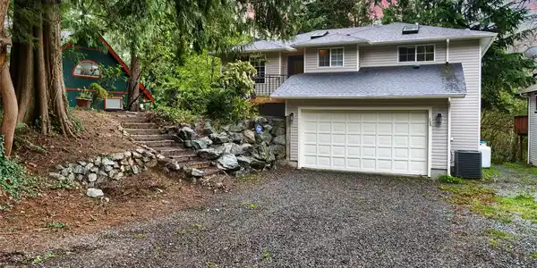 738 Fernhaven