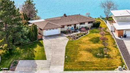 338 Crestview