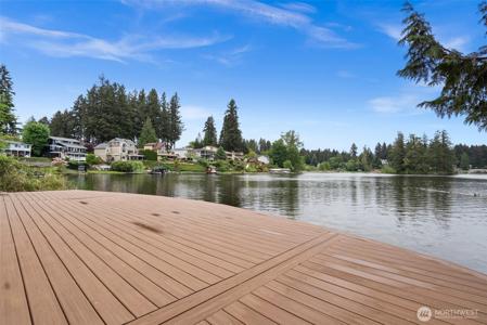 3502 Long Lake SE