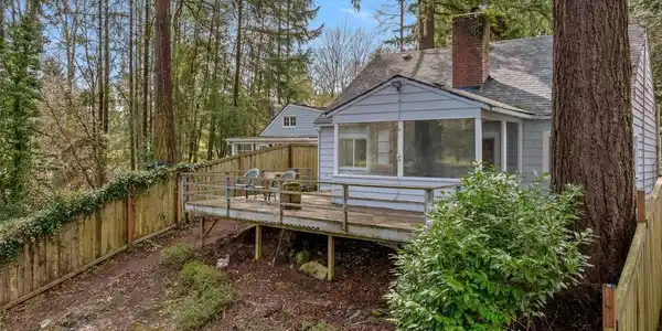 7838 129th SE
