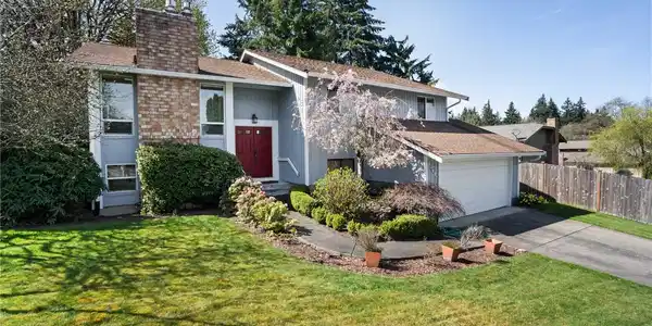 32507 42nd SW