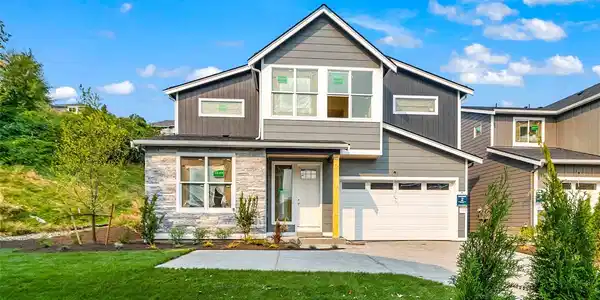 1208 Springbrook