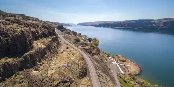 1422 Sunland