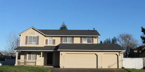 2120 Douglas