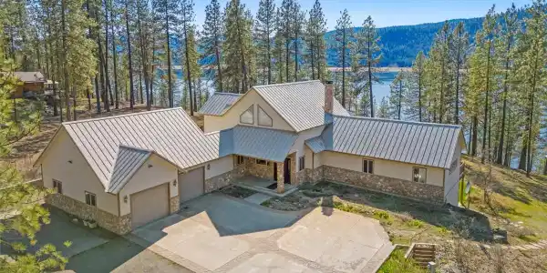 2372 Eagle River